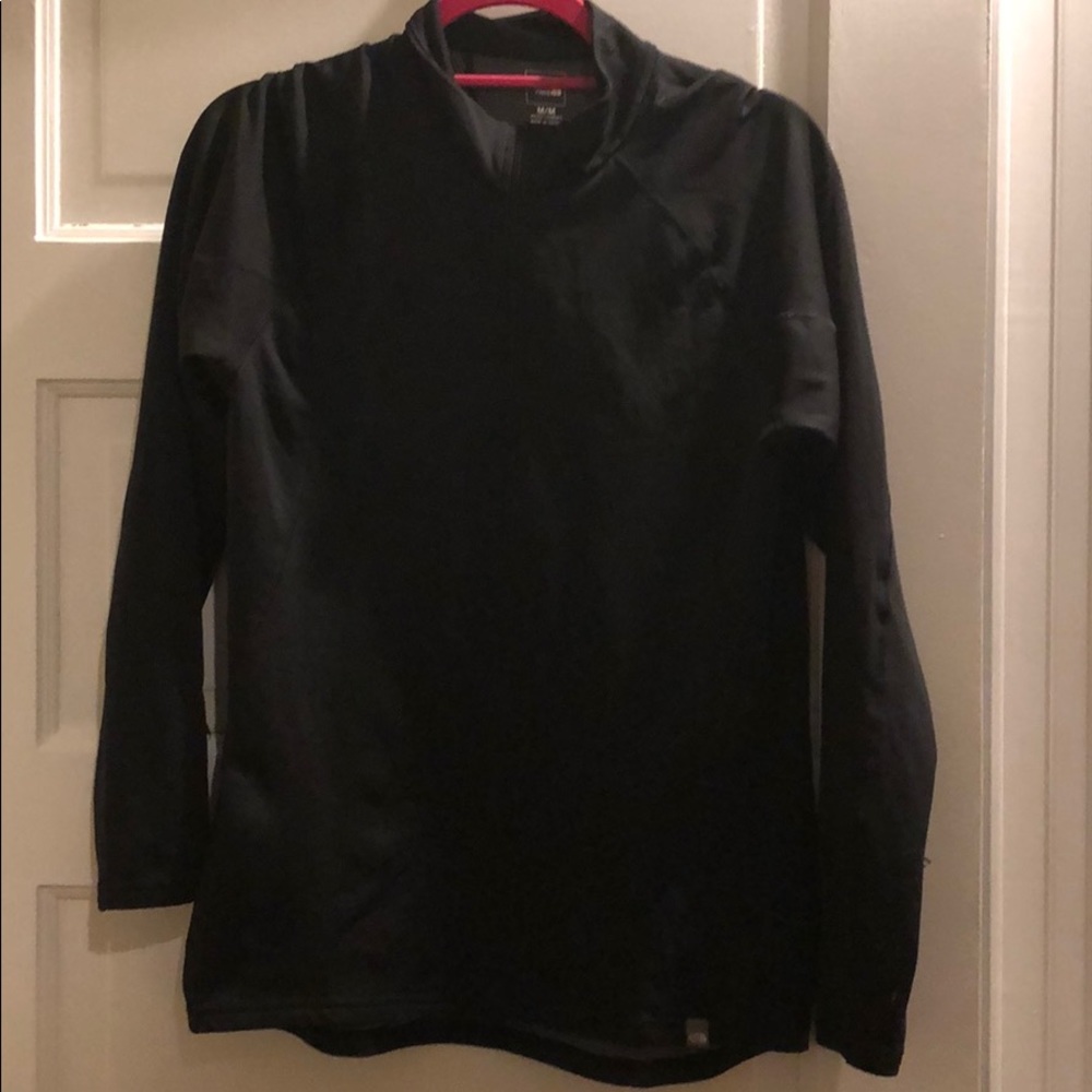 Northface long sleeve light sweatshirt